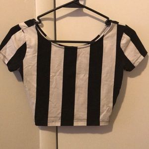 Crop top